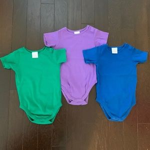 Hanna Andersson organic cotton bodysuits 85cm (2T) EUC